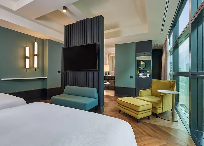 Hilton Eur La 4*