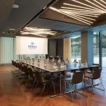 Hilton Eur La Hotel 4*
