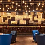 Hilton Eur La Hotel 4*