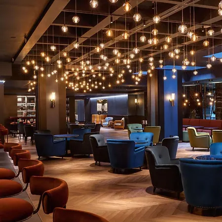 Hilton Eur La Отель 4*