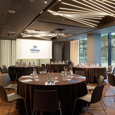 Hilton Eur La Отель