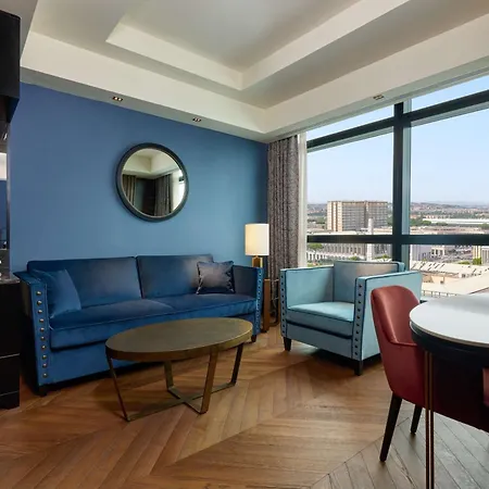 Hilton Eur La Отель Рим