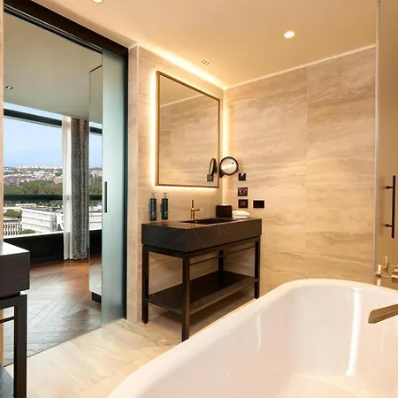 Hilton Eur La 4* Rom