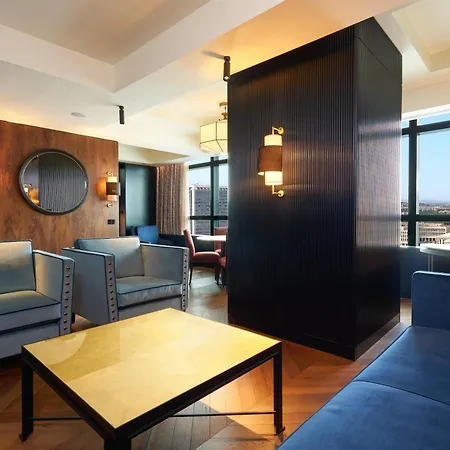 Hilton Eur La