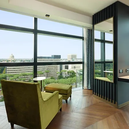 Hilton Eur La 4*