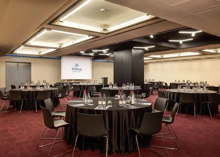 מלון Hilton Eur La