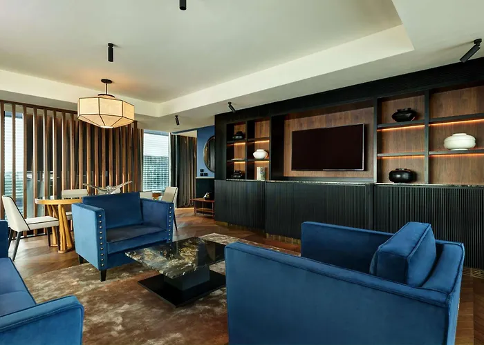 Hilton Eur La 4* רומא