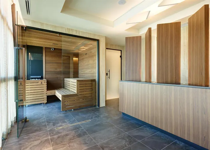 Hilton Eur La 4* רומא