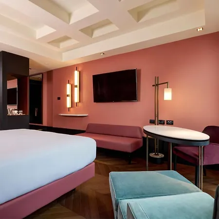Hilton Eur La Hotel Řím
